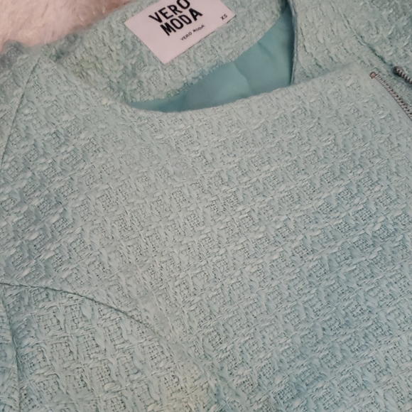 🌻 Textured pale green vera moda blazer/jacket - Picture 3 of 5